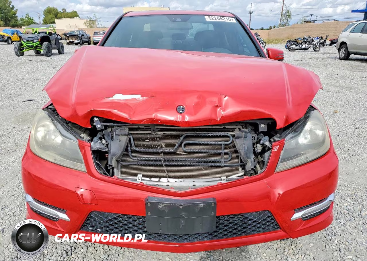 2012 Mercedes-Benz C 250 VIN:WDDGF4HB9CR206904 - 5