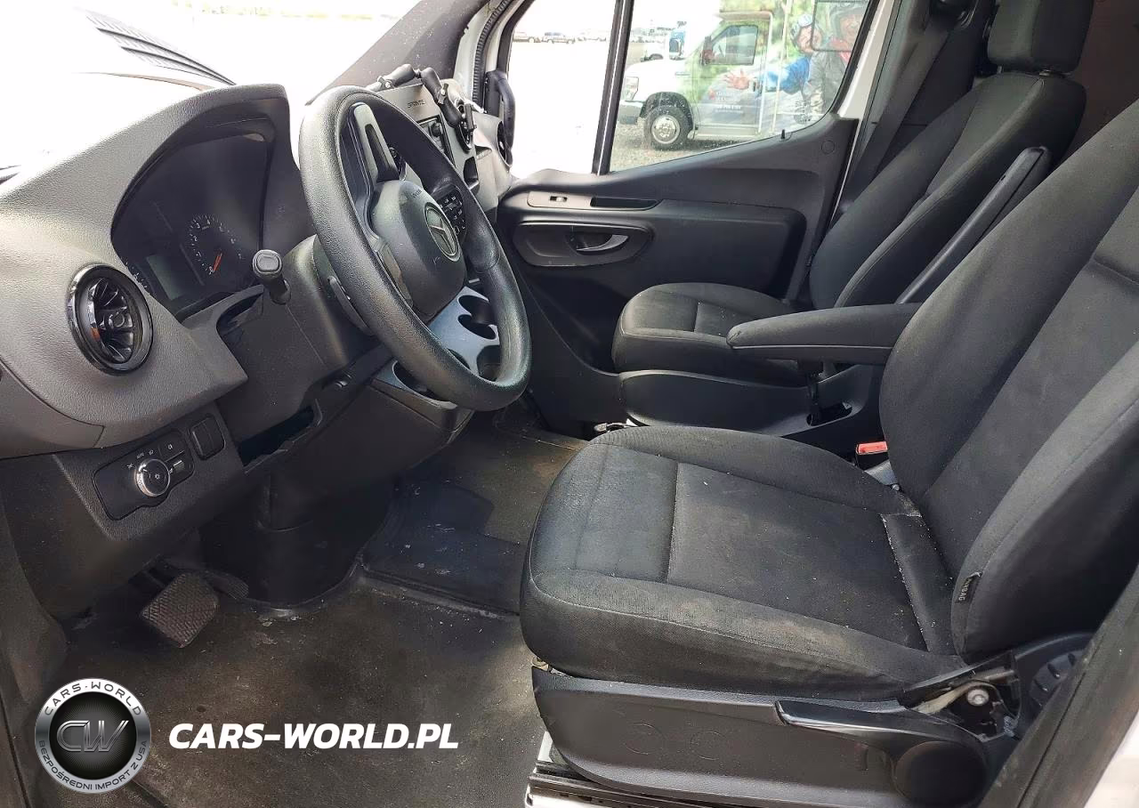2021 Mercedes Benz Sprinter 2500 VIN:W1W40CHY1MT054669 - 7