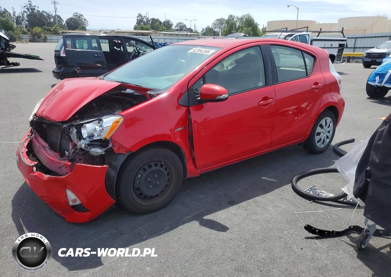 2014 Toyota Prius C Two – zdjęcie 1 z 12