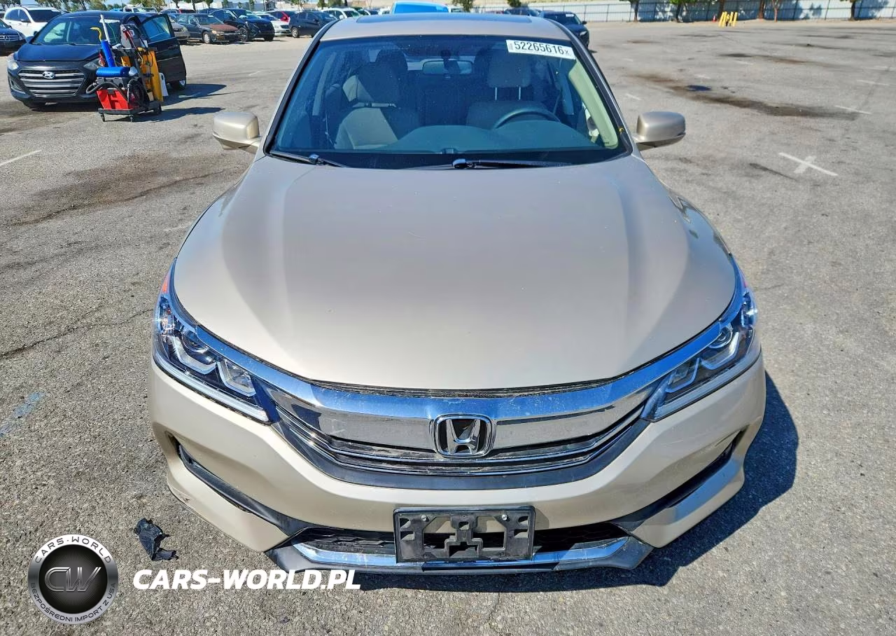 2017 Honda Accord Ex VIN:1HGCR2F70HA064422 - 5
