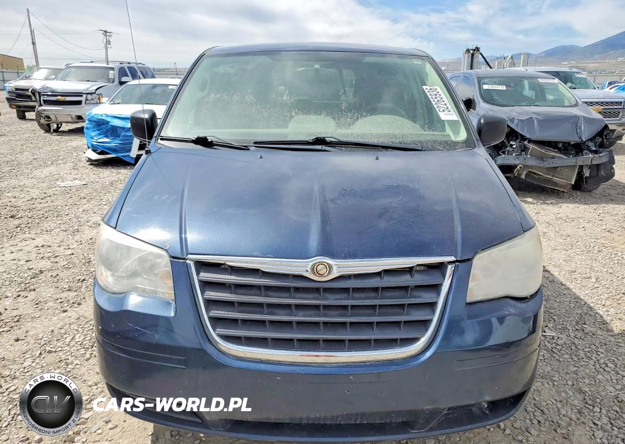 2008 Chrysler Town & Country Lx VIN:2A8HR44H88R628088 - 5