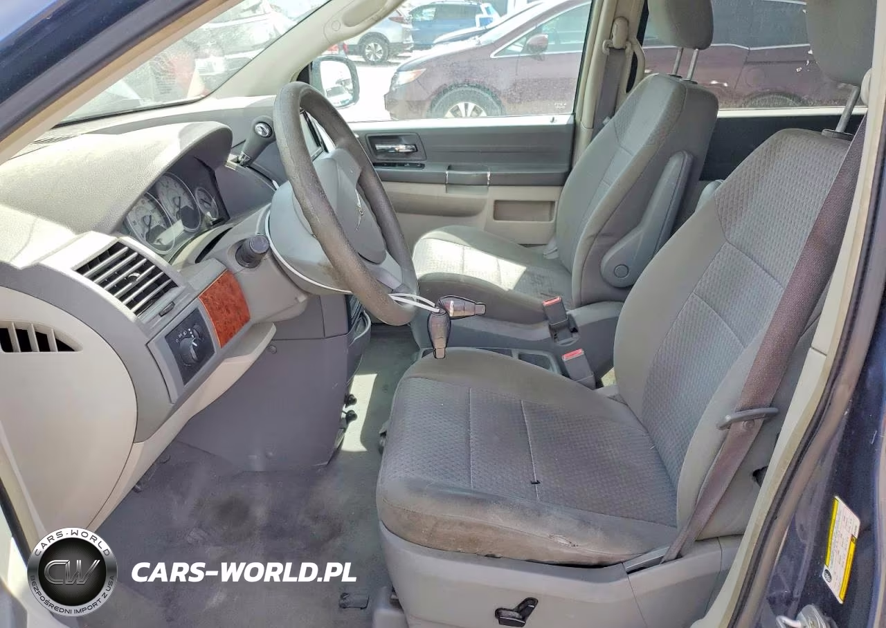 2008 Chrysler Town & Country Lx VIN:2A8HR44H88R628088 - 7