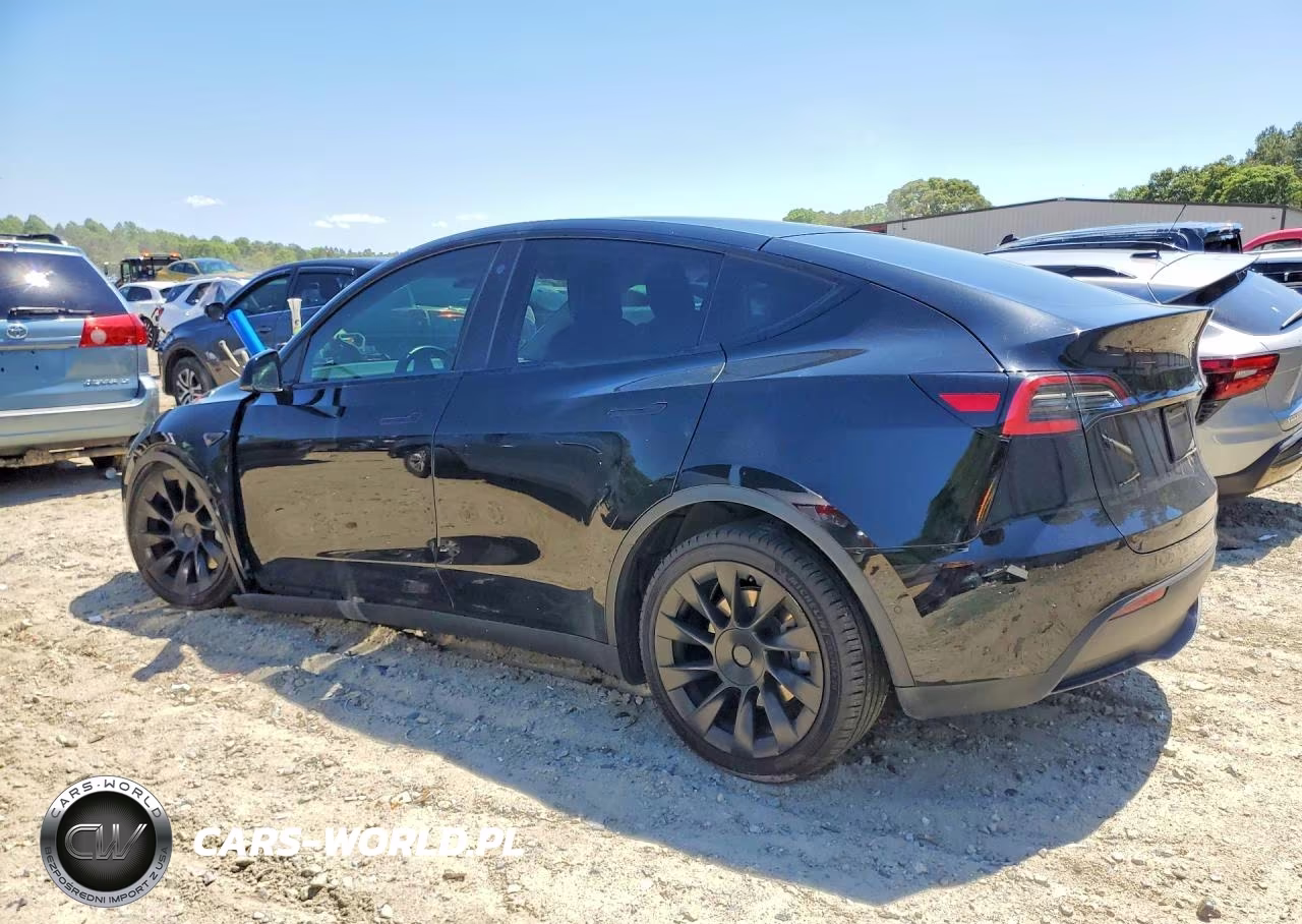2021 Tesla Model Y VIN:5YJYGDEE6MF084293 - 2