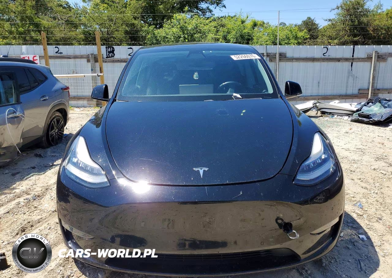 2021 Tesla Model Y VIN:5YJYGDEE6MF084293 - 5