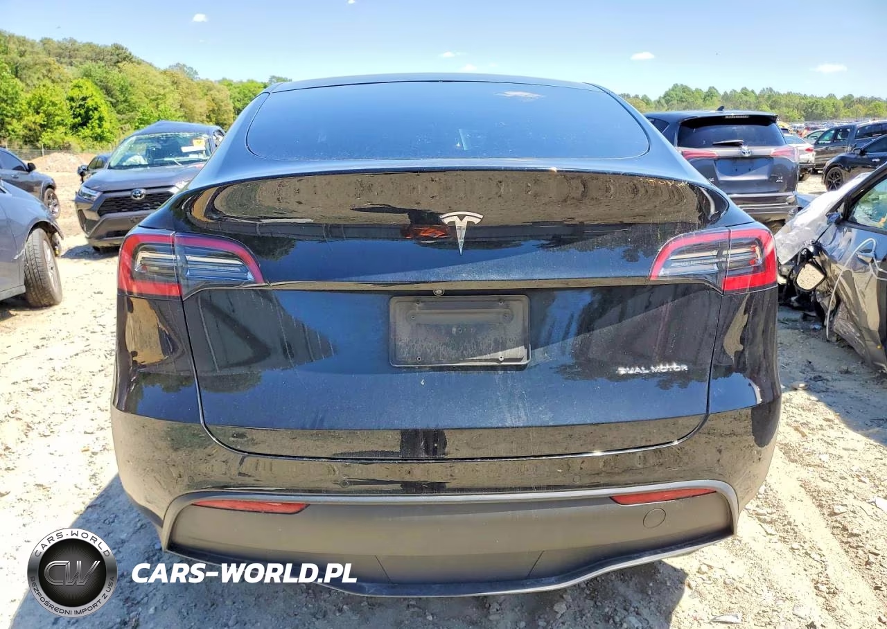 2021 Tesla Model Y VIN:5YJYGDEE6MF084293 - 6