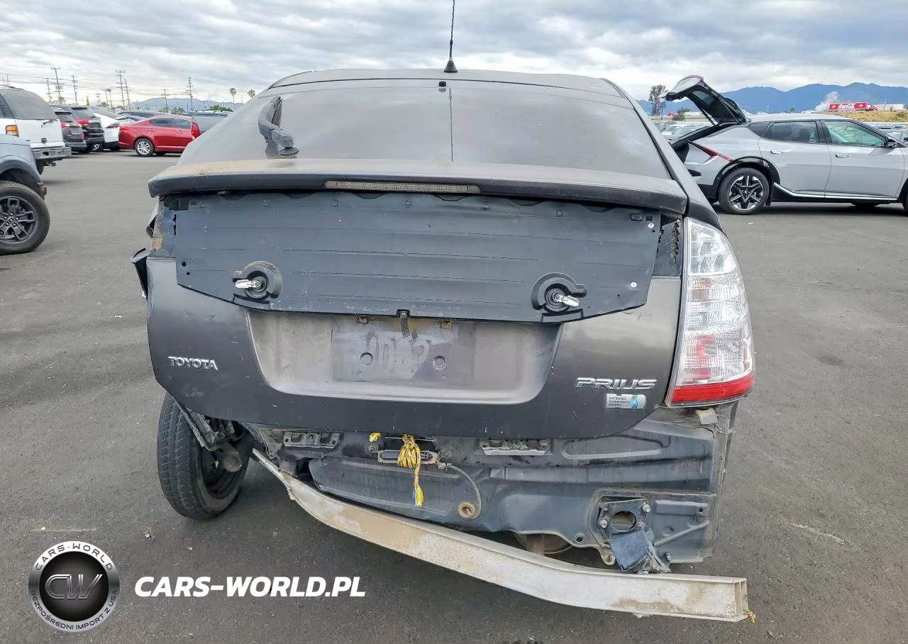 2007 Toyota Prius Touring VIN:JTDKB20U273218273 - 6