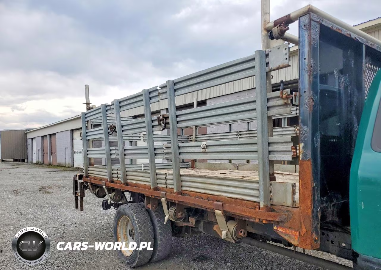 2017 Ford F550 Super Duty VIN:1FDUF5GY4HEB94387 - 9