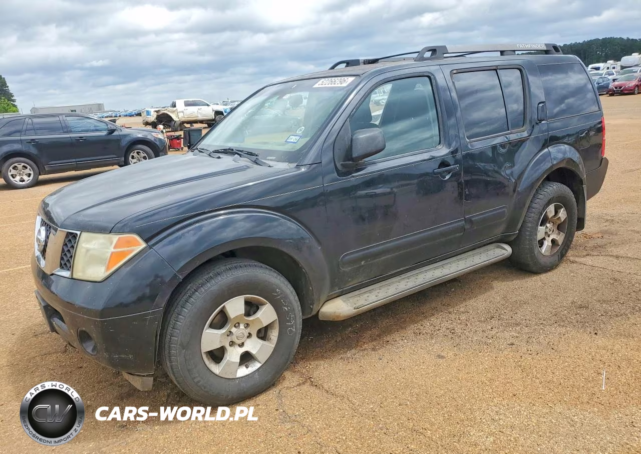 2005 Nissan Pathfinder Xe