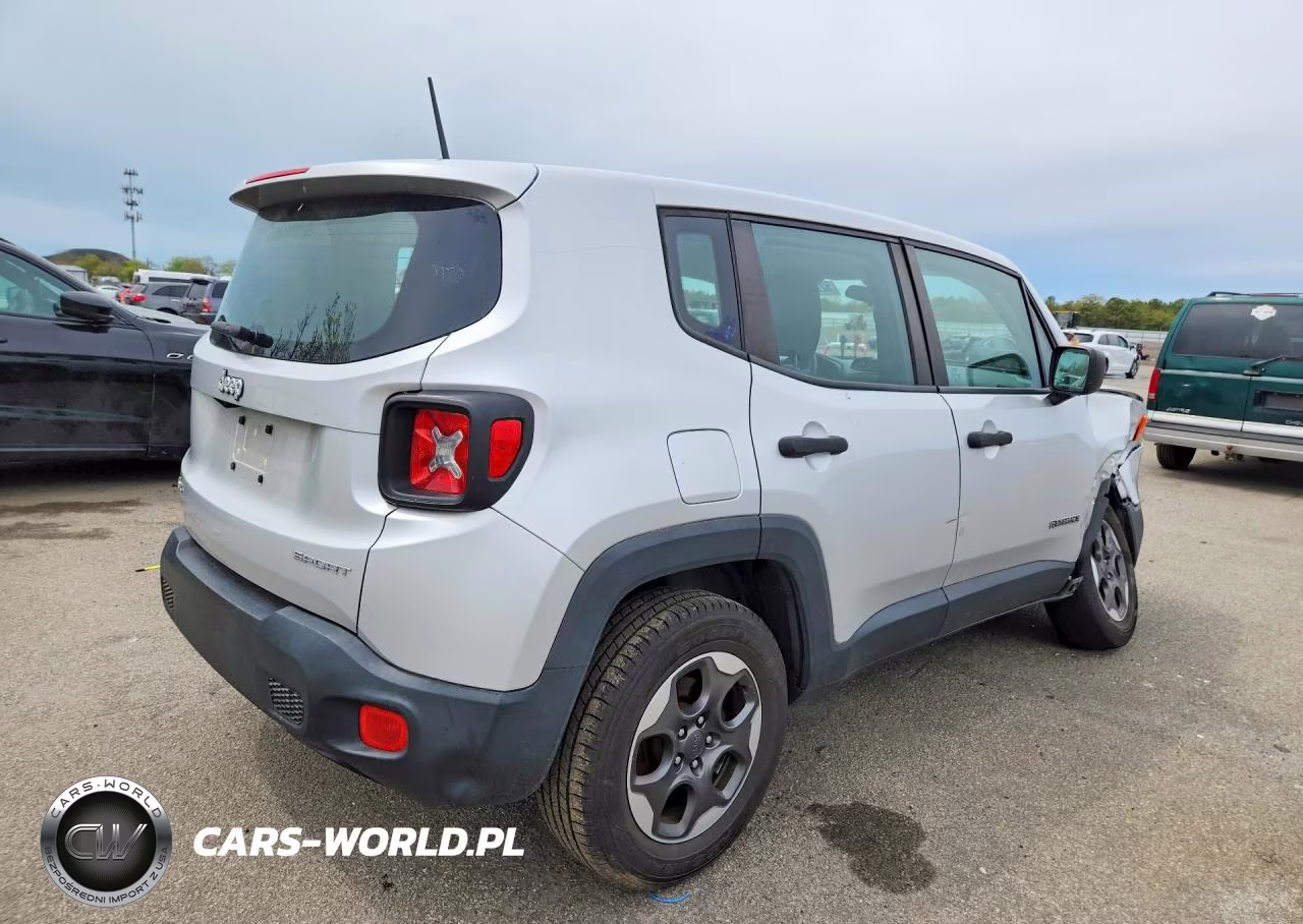 2015 Jeep Renegade Sport VIN:ZACCJBAT5FPB49036 - 3