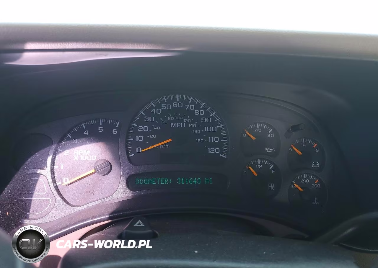 2003 GMC Yukon VIN:1GKEK13Z03R295153 - 9