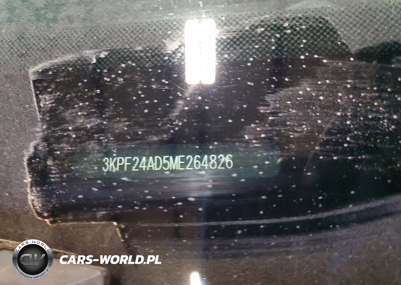 2021 Kia Forte Lxs VIN:3KPF24AD5ME264826 - 12