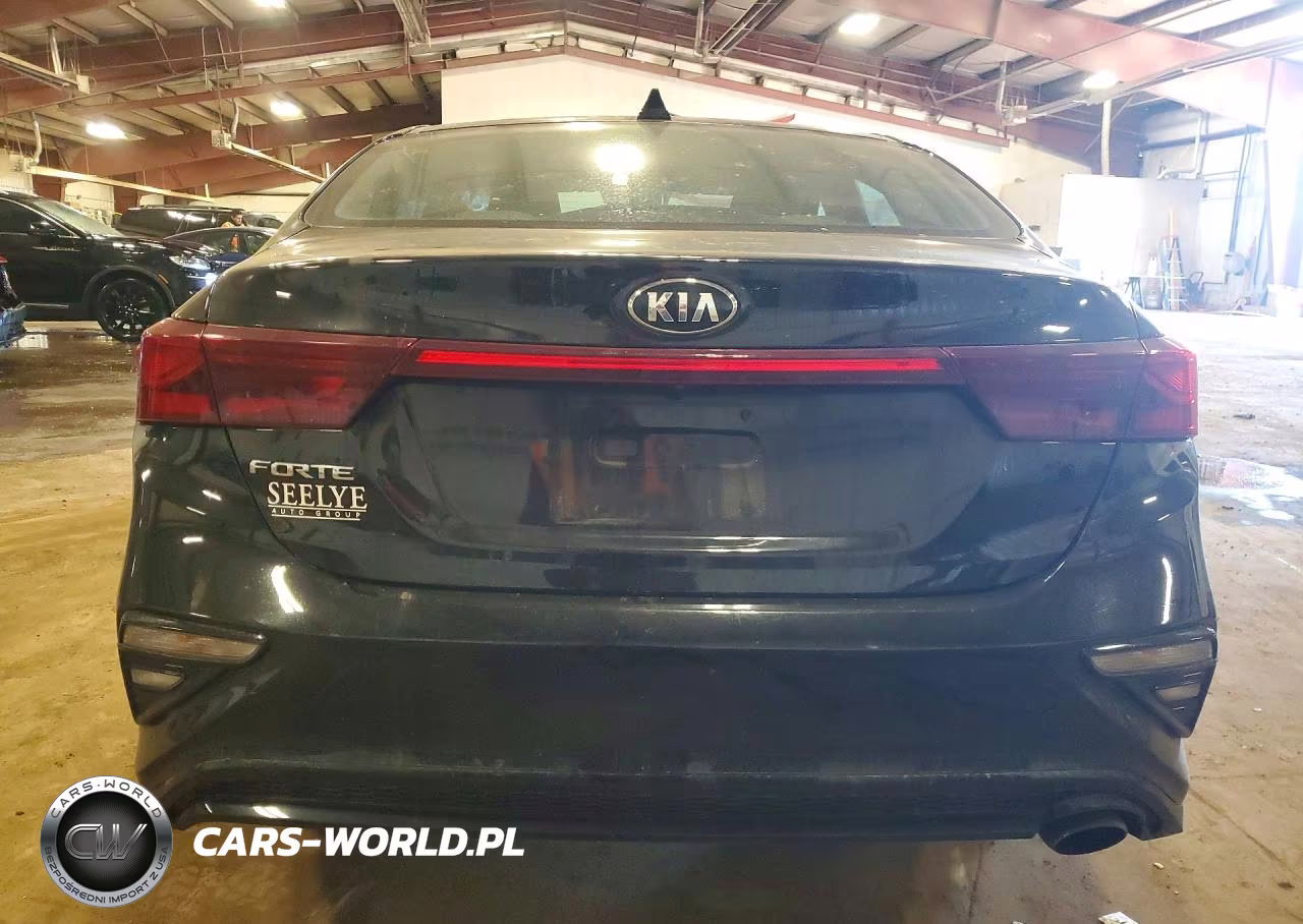 2021 Kia Forte Lxs VIN:3KPF24AD5ME264826 - 6