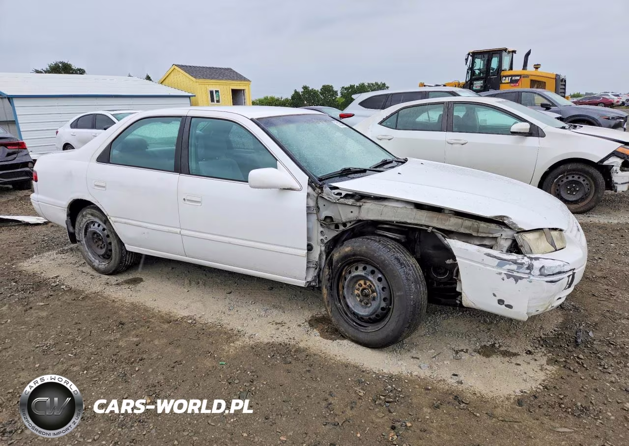 1999 Toyota Camry Le V6 VIN:JT2BF28K4X0205915 - 4