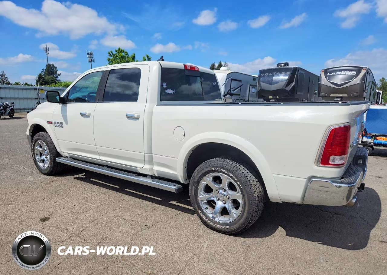 2017 Ram 1500 Laramie VIN:1C6RR7VM3HS522436 - 2