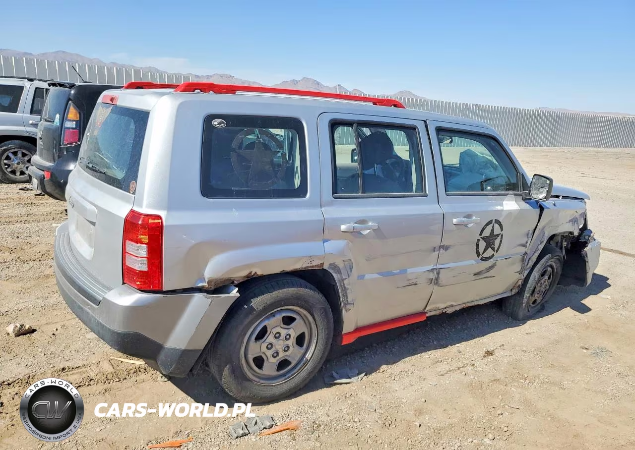 2010 Jeep Patriot Sport VIN:1J4NT2GB4AD660191 - 3