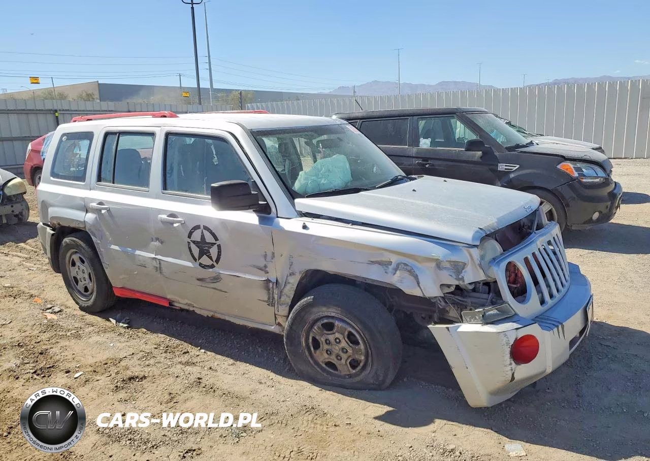 2010 Jeep Patriot Sport VIN:1J4NT2GB4AD660191 - 4