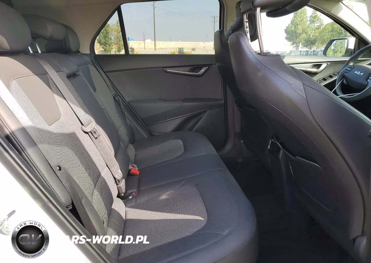2024 Kia Niro Ex VIN:KNDCR3LE3R5143584 - 11
