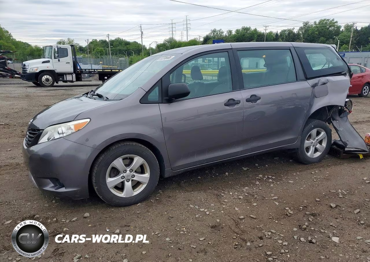 2015 Toyota Sienna L 7-Passenger