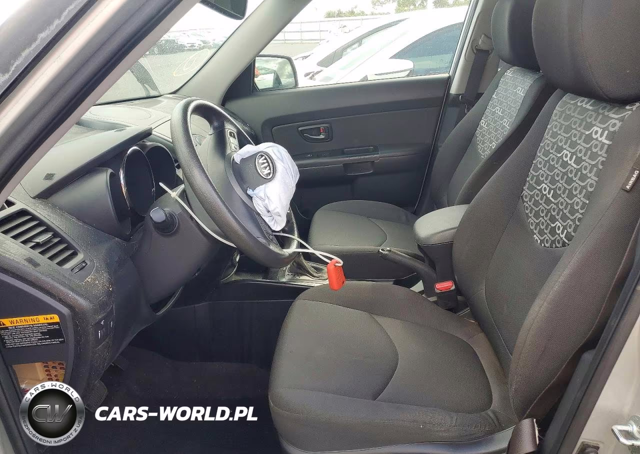 2011 Kia Soul + VIN:KNDJT2A20B7715622 - 7