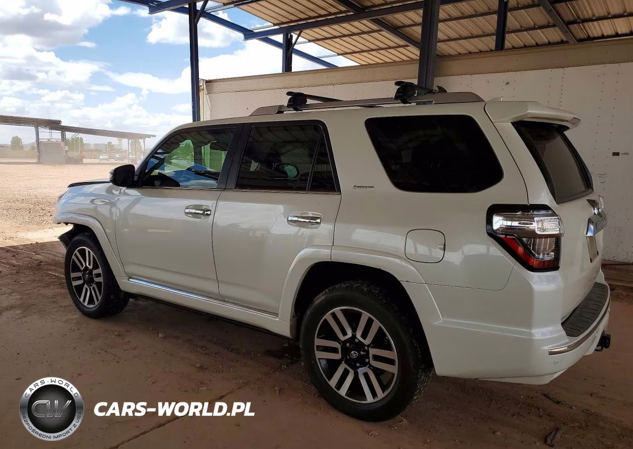 2018 Toyota 4Runner Limited VIN:JTEBU5JR7J5595646 - 2