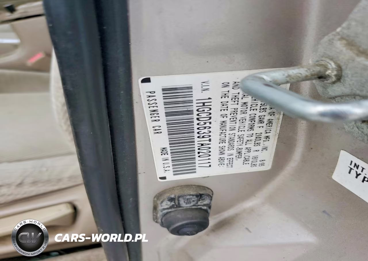 1996 Honda Accord Lx VIN:1HGCD5639TA020117 - 12