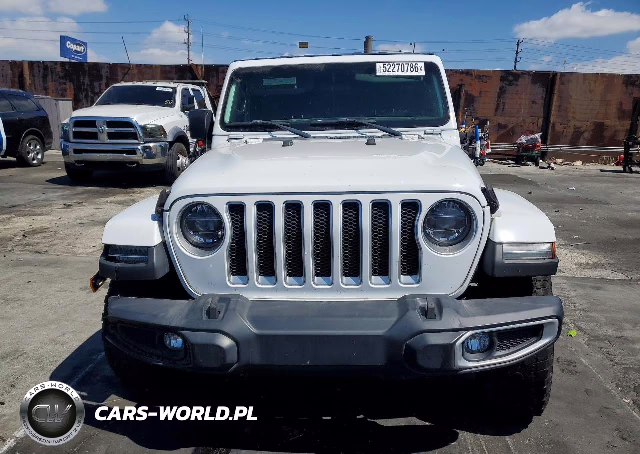 2020 Jeep Wrangler Unlimited Sahara VIN:1C4HJXEN7LW245635 - 5