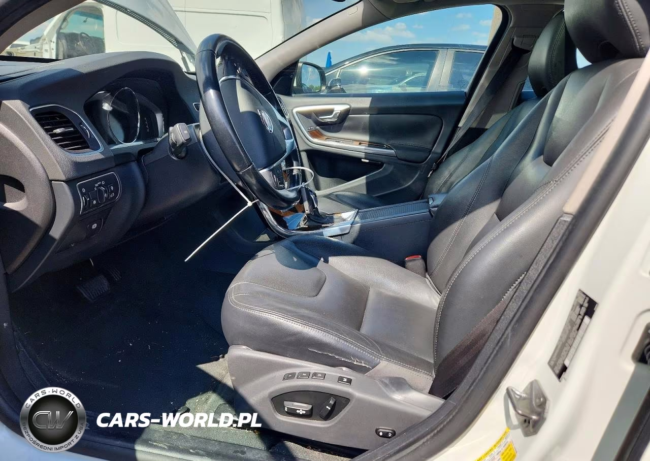 2015 Volvo S60 Premier VIN:YV140MFK5F2354282 - 7