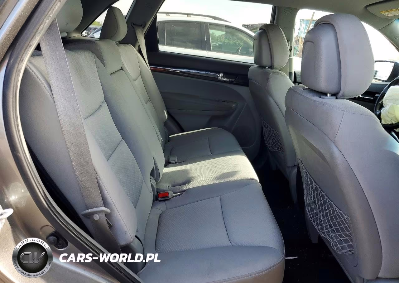 2013 Kia Sorento Lx VIN:5XYKT3A68DG346740 - 10