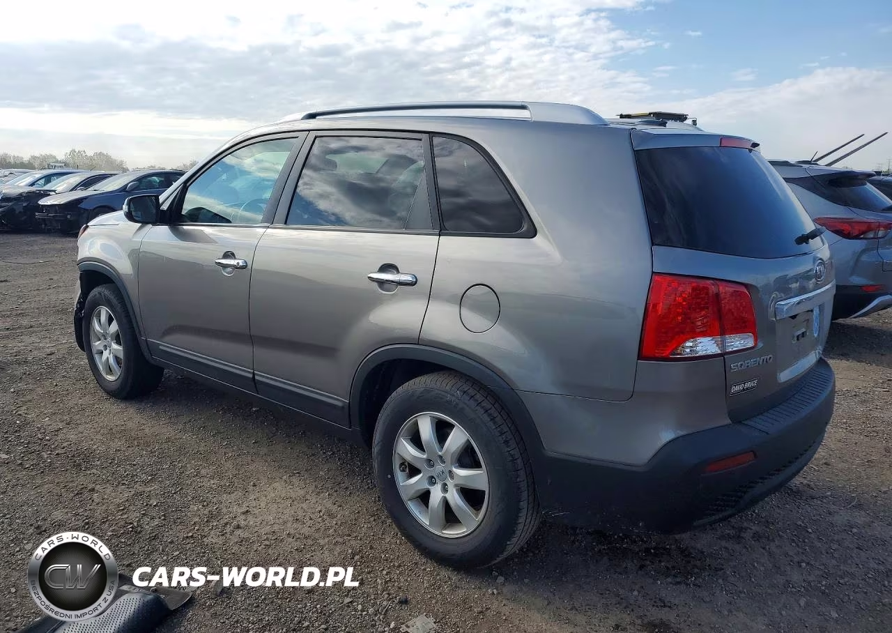 2013 Kia Sorento Lx VIN:5XYKT3A68DG346740 - 2