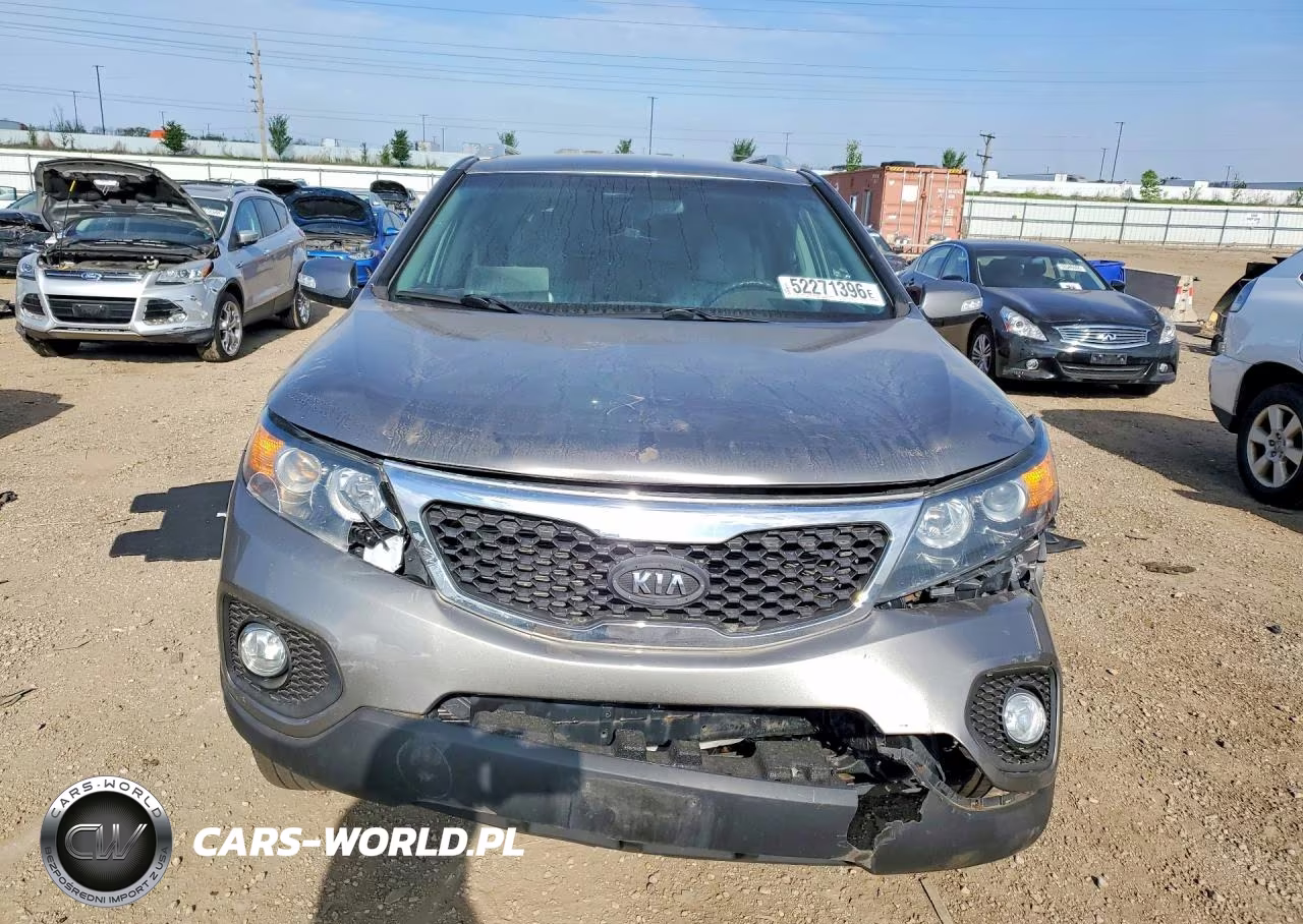 2013 Kia Sorento Lx VIN:5XYKT3A68DG346740 - 5