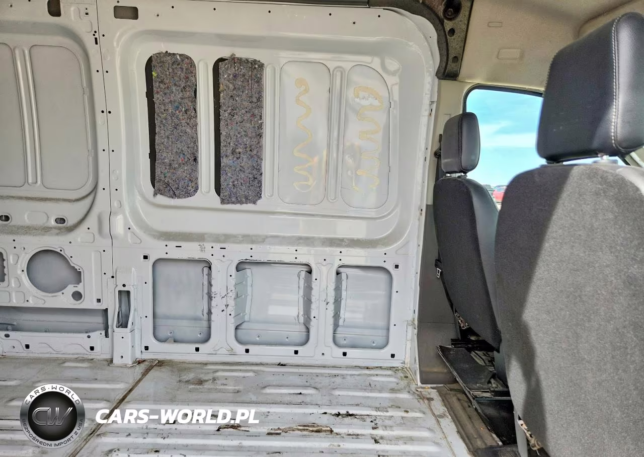 2024 Ford Transit 250 Delivery Van VIN:1FTBR1C83RKA13977 - 10