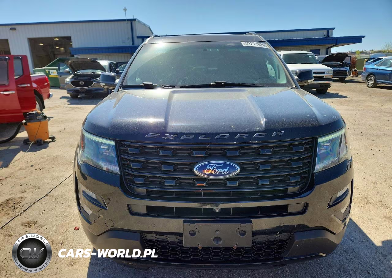 2017 Ford Explorer Sport VIN:1FM5K8GT8HGB88618 - 5