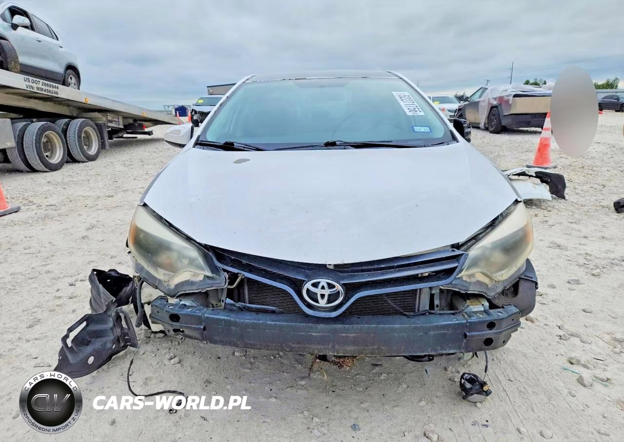 2014 Toyota Corolla Le Plus VIN:5YFBURHE4EP083043 - 5