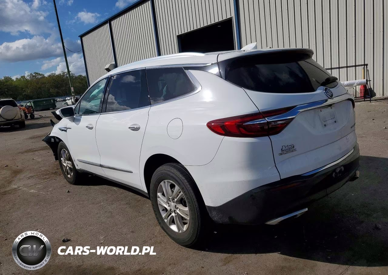 2018 Buick Enclave Essence VIN:5GAERBKW2JJ216017 - 2