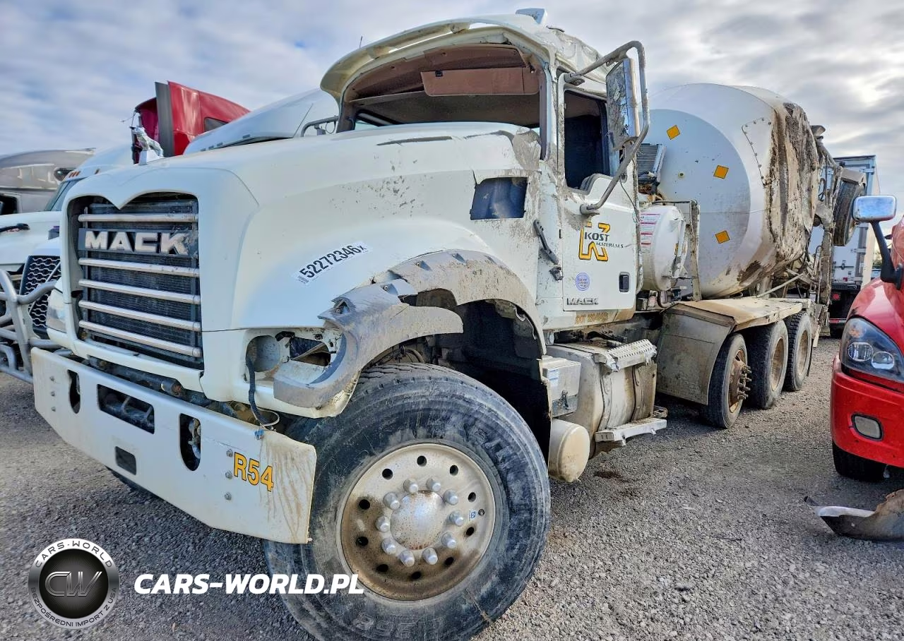 2017 Mack Granite Ready Mix Truck VIN:1M2AX04C2HM032596 - 2