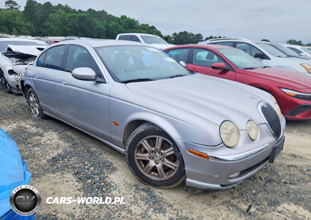 2003 Jaguar S-Type VIN:SAJEA01T03FM46695 - 4