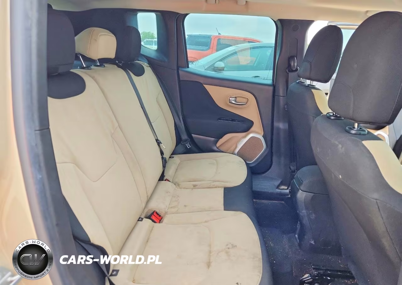 2015 Jeep Renegade Sport VIN:ZACCJAAT2FPC11292 - 10