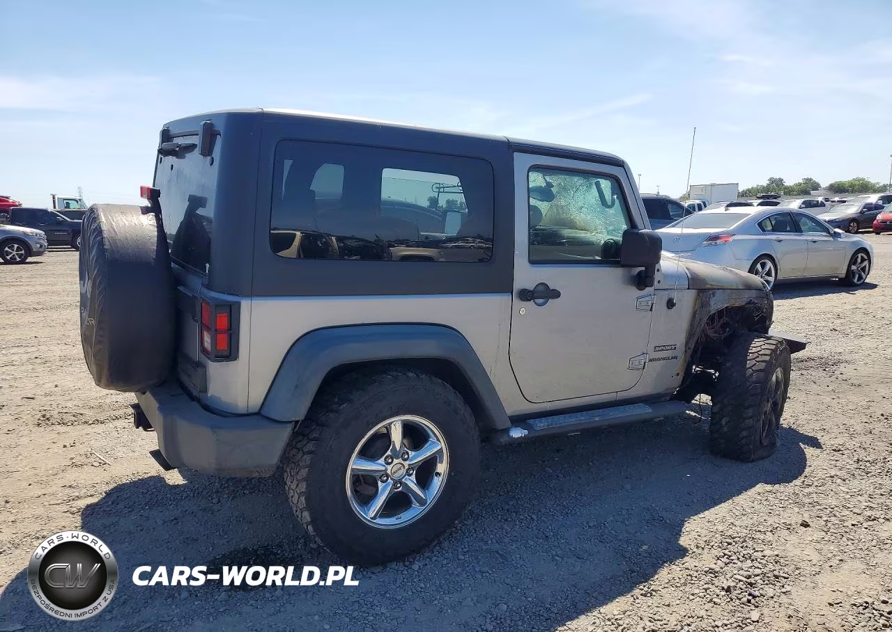 2013 Jeep Wrangler Sport VIN:1C4AJWAG3DL625268 - 3