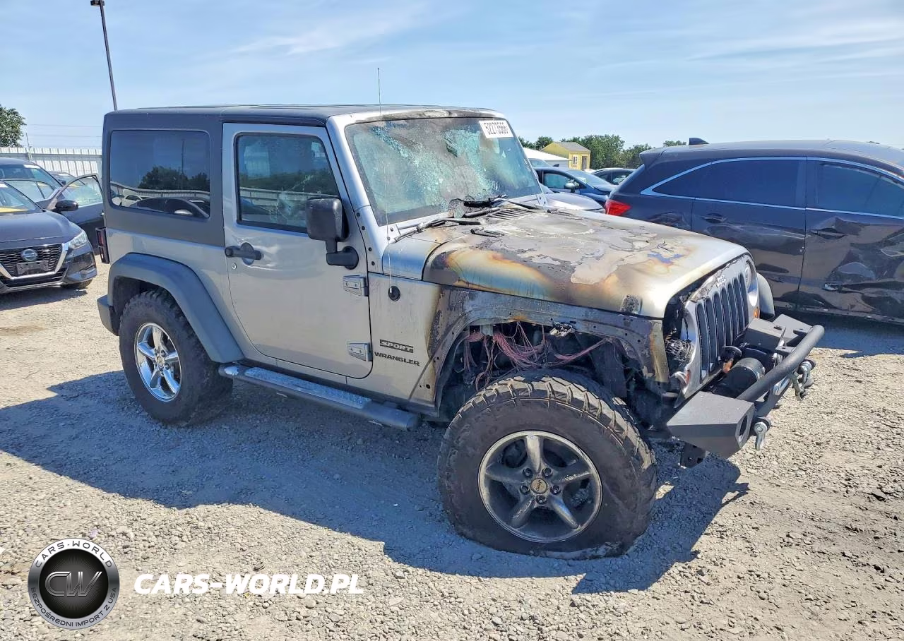 2013 Jeep Wrangler Sport VIN:1C4AJWAG3DL625268 - 4