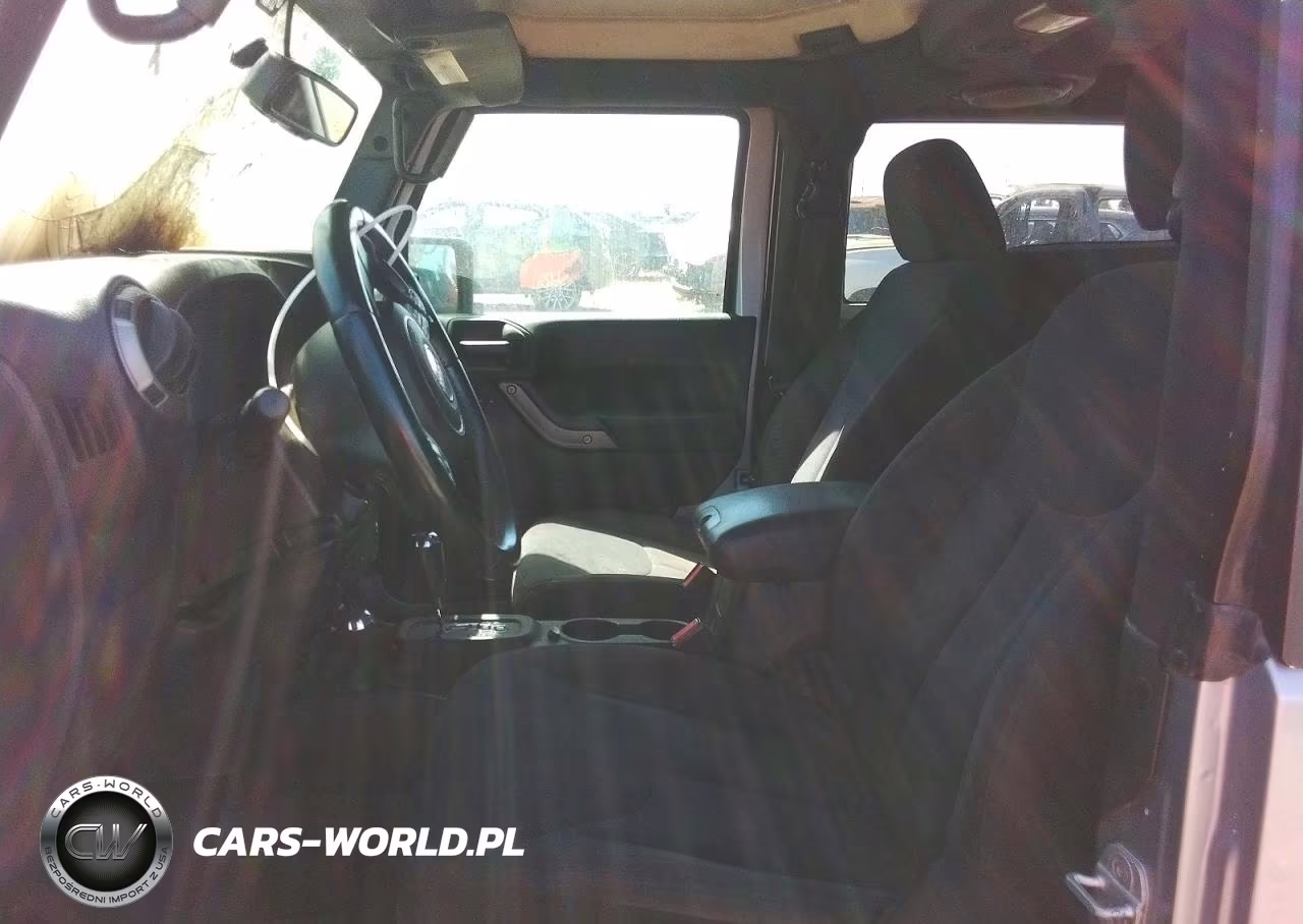 2013 Jeep Wrangler Sport VIN:1C4AJWAG3DL625268 - 7