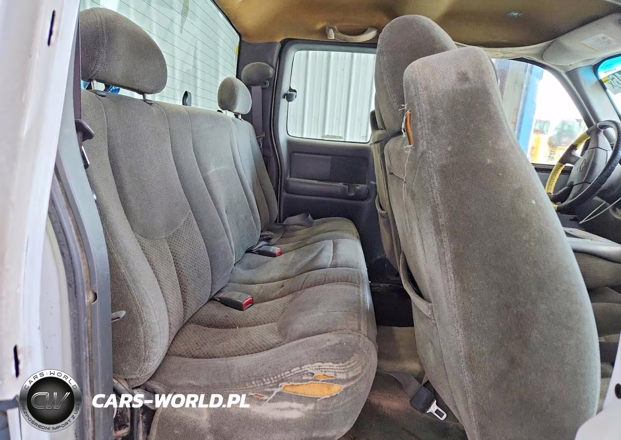 2004 Chevrolet Silverado C1500 VIN:1GCEC19V34E356954 - 10