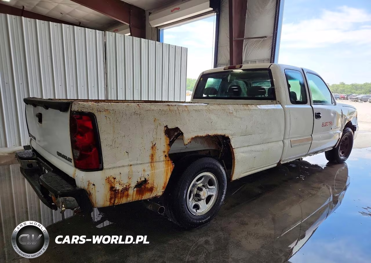 2004 Chevrolet Silverado C1500 VIN:1GCEC19V34E356954 - 3