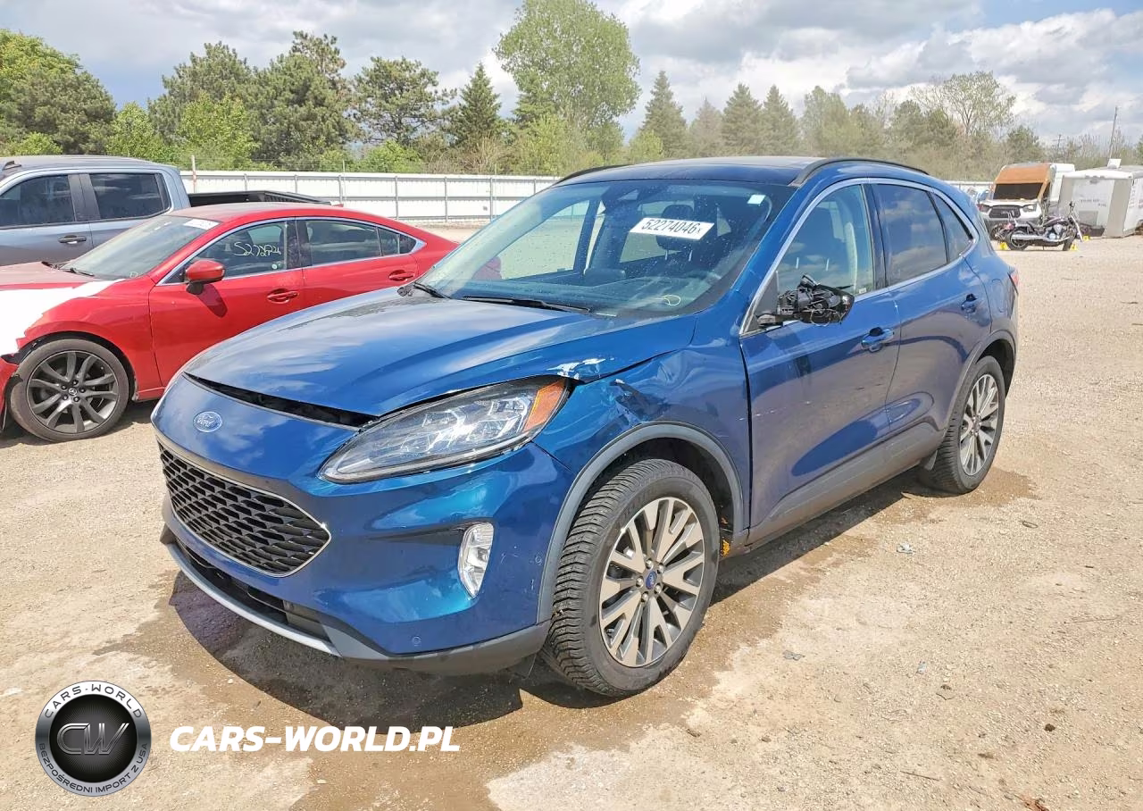 2020 Ford Escape Titanium – zdjęcie 1 z 12