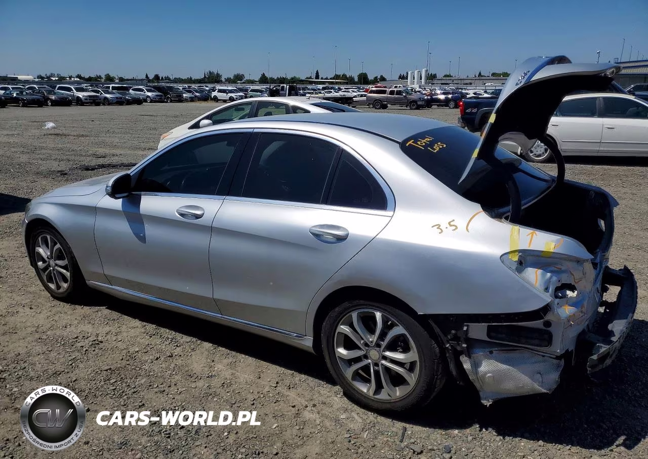 2015 Mercedes-Benz C 300 VIN:55SWF4JB4FU093047 - 2
