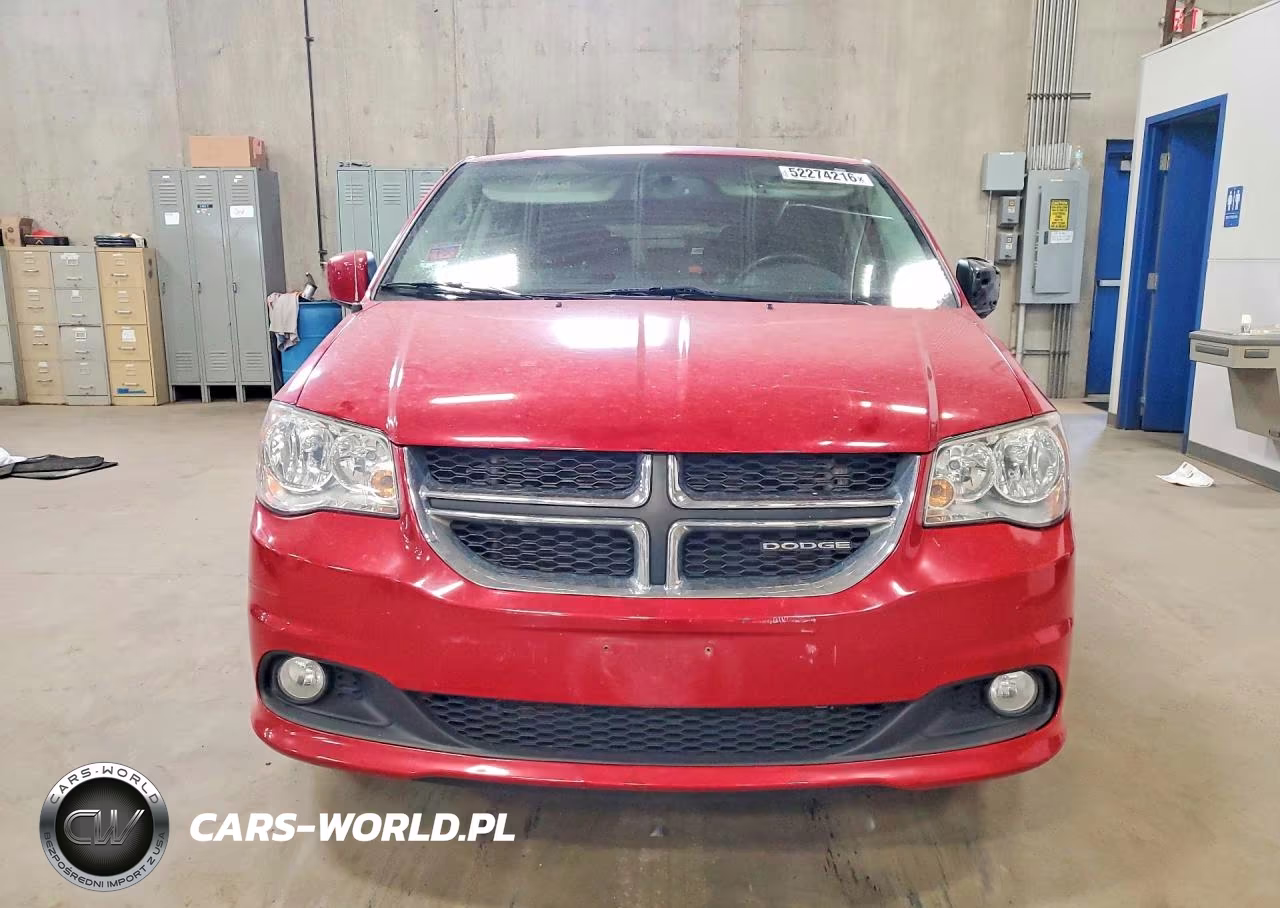 2012 Dodge Grand Caravan Crew VIN:2C4RDGDG8CR199384 - 5