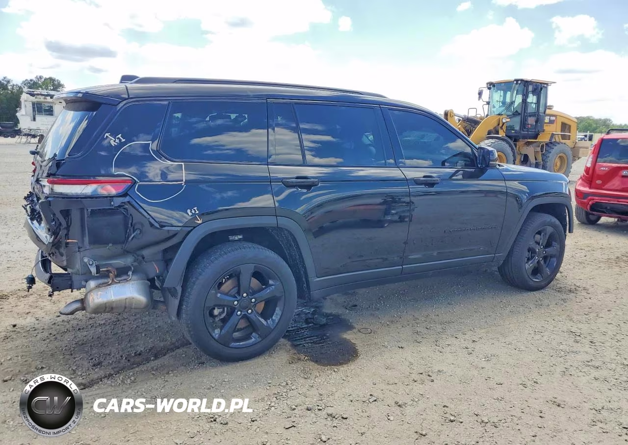 2023 Jeep Grand Cherokee L Limited VIN:1C4RJKBG7P8101493 - 3