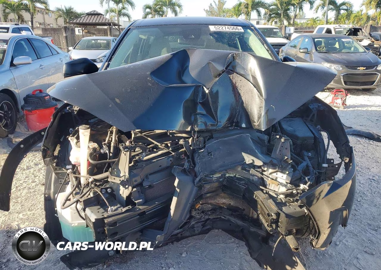 2022 Toyota Corolla Cross L VIN:7MUAAAAGXNV009687 - 5