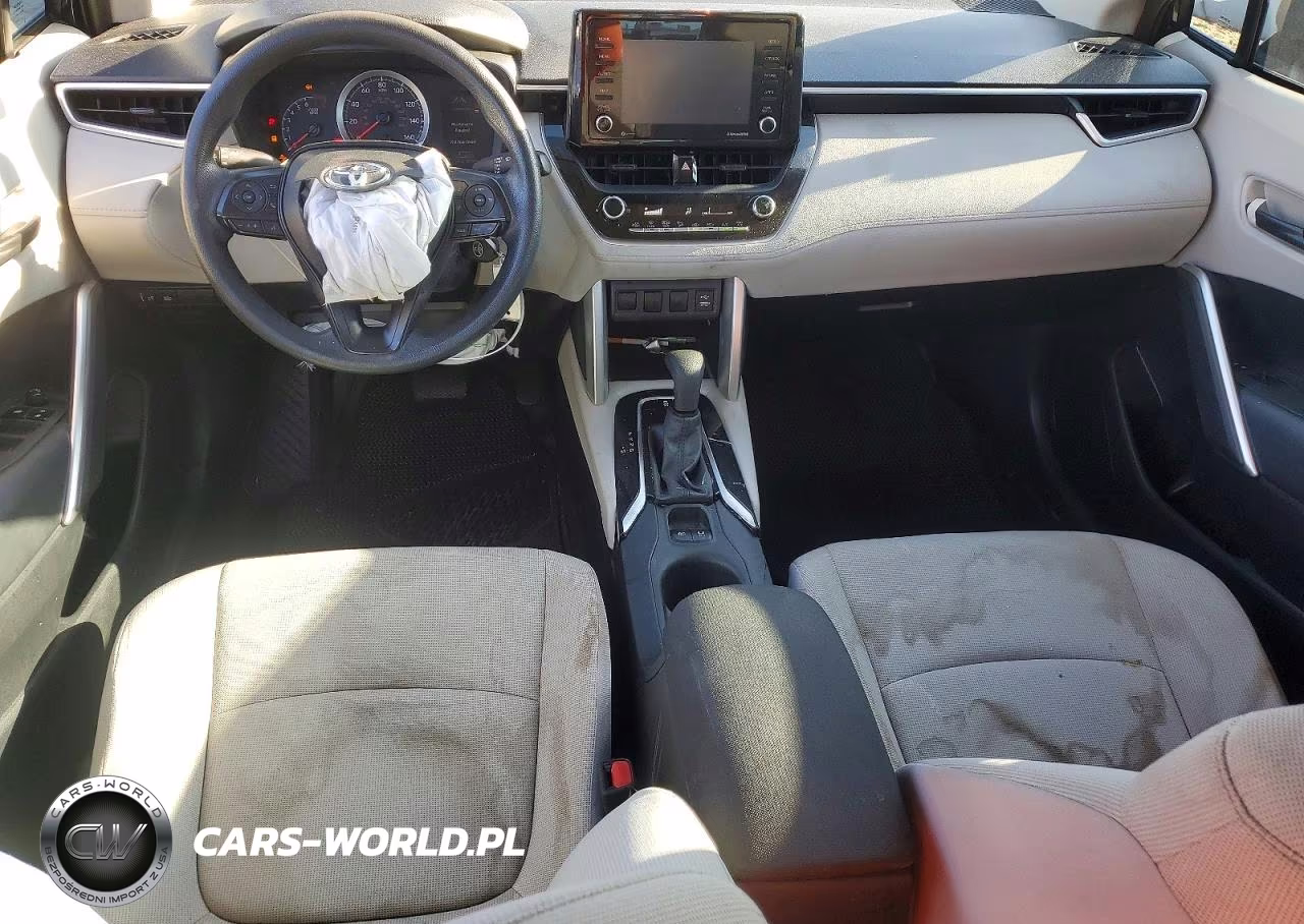 2022 Toyota Corolla Cross L VIN:7MUAAAAGXNV009687 - 8