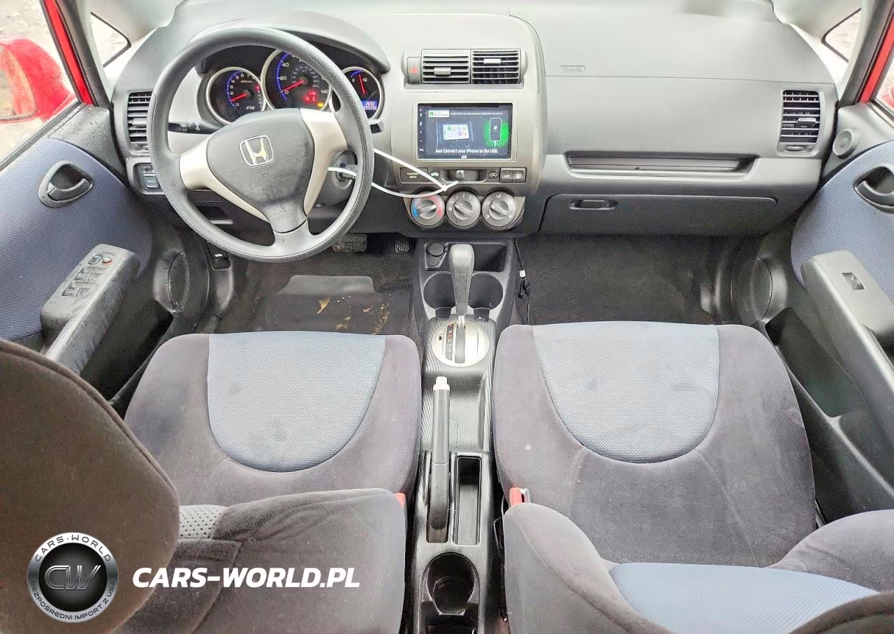 2008 Honda Fit VIN:JHMGD38478S045124 - 8