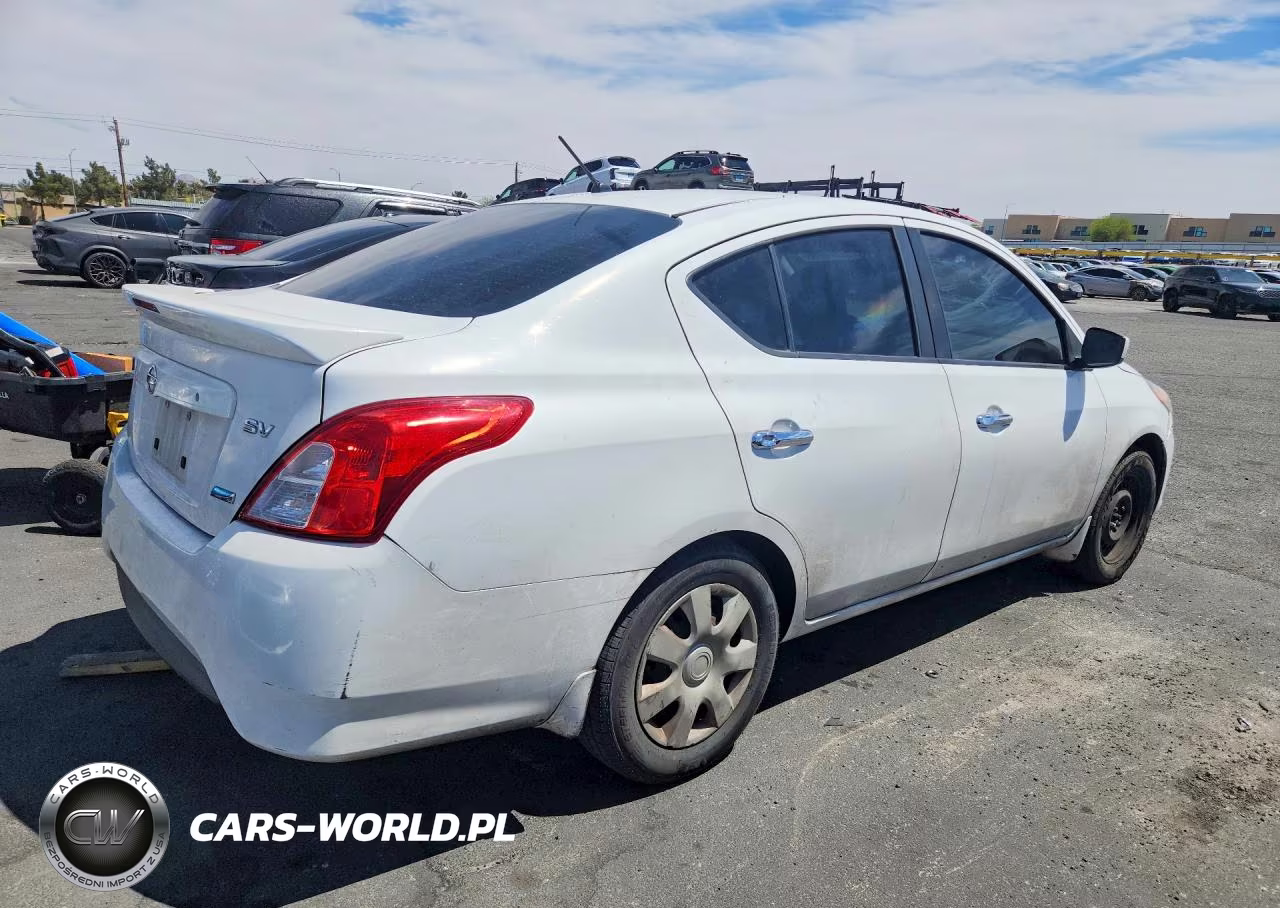 2015 Nissan Versa 1.6 Sv VIN:3N1CN7APXFL886118 - 3